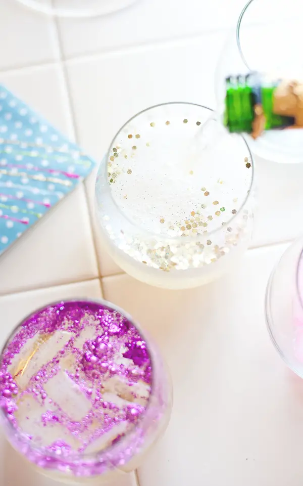 Glitter ice cubes and cocktails