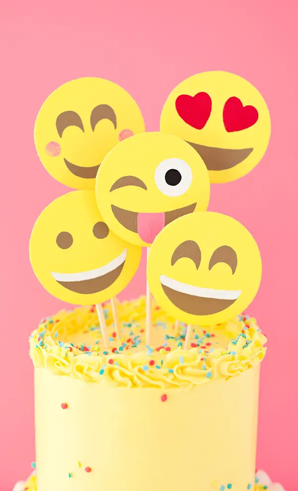 Emoji party cake