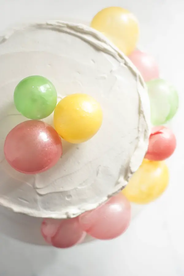 edible balloon birthday cake - A Subtle Revelry