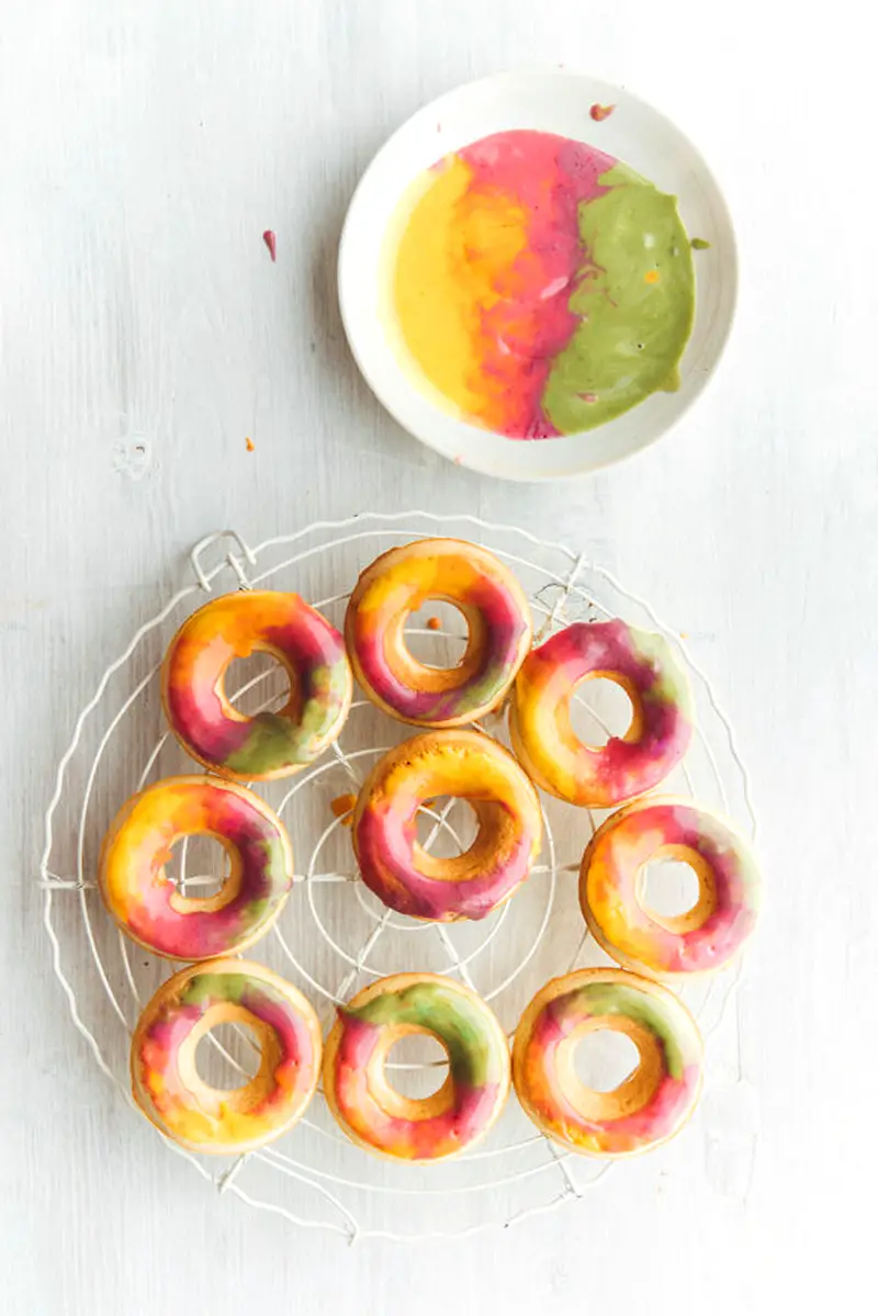 Colorfully Fun Tie Dye Icing To Try • A Subtle Revelry