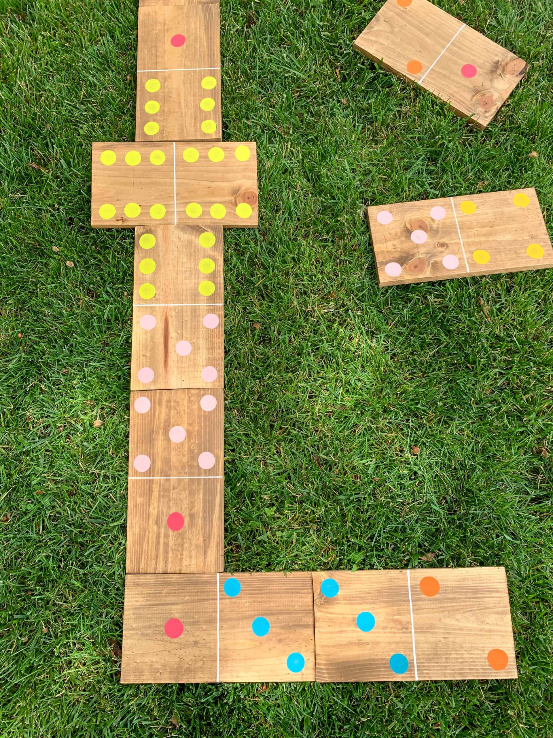 Yard Dominoes Ideas