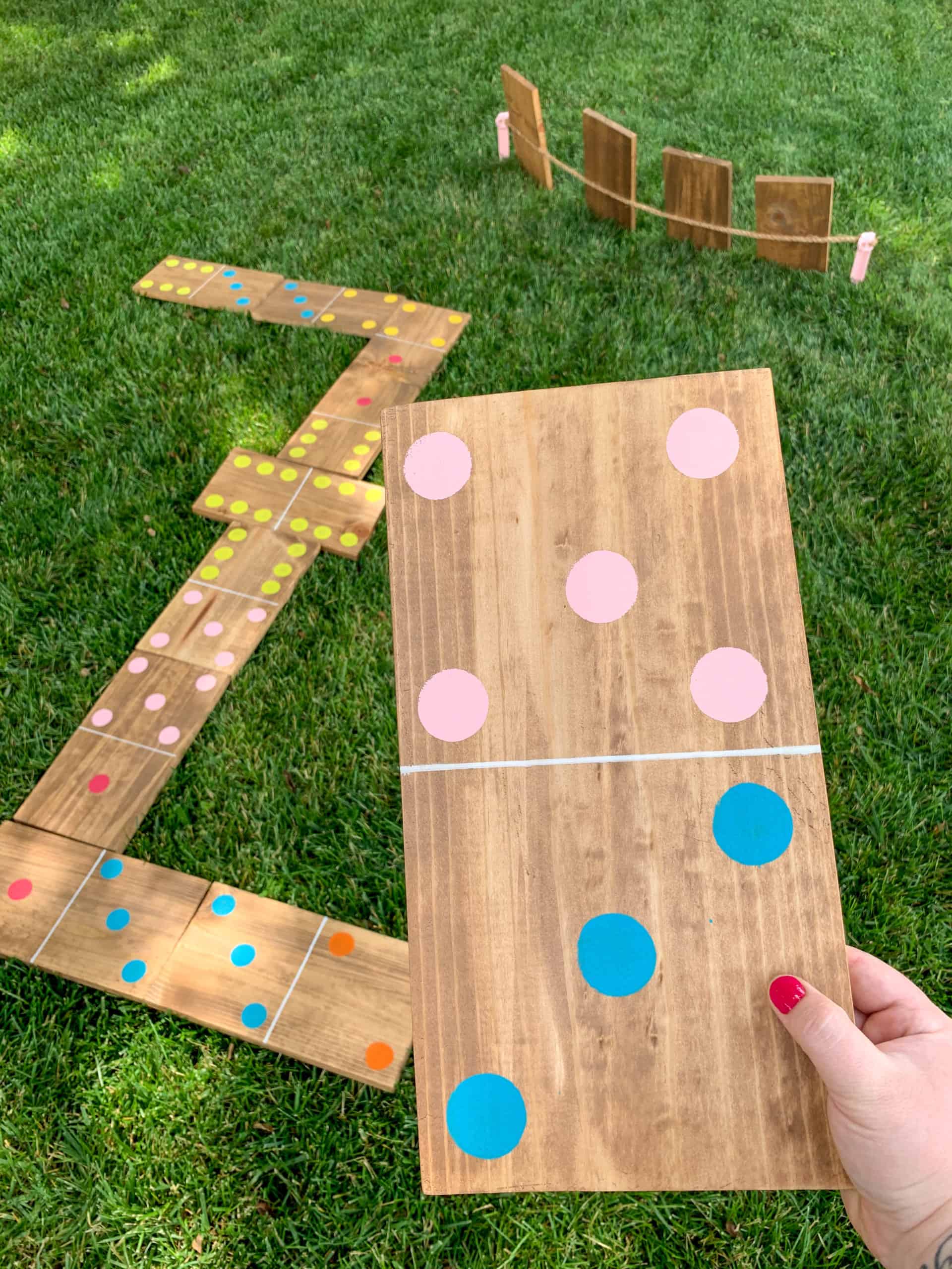 Backyard Dominoes
