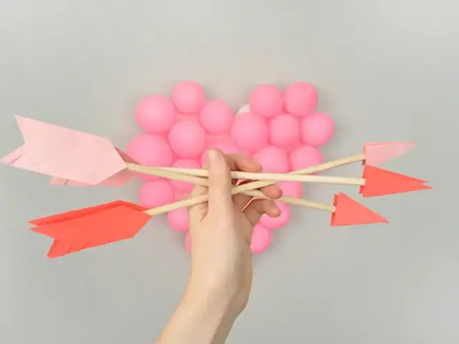 Valentine’s DIY Balloon Pop